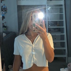 cropped shirt